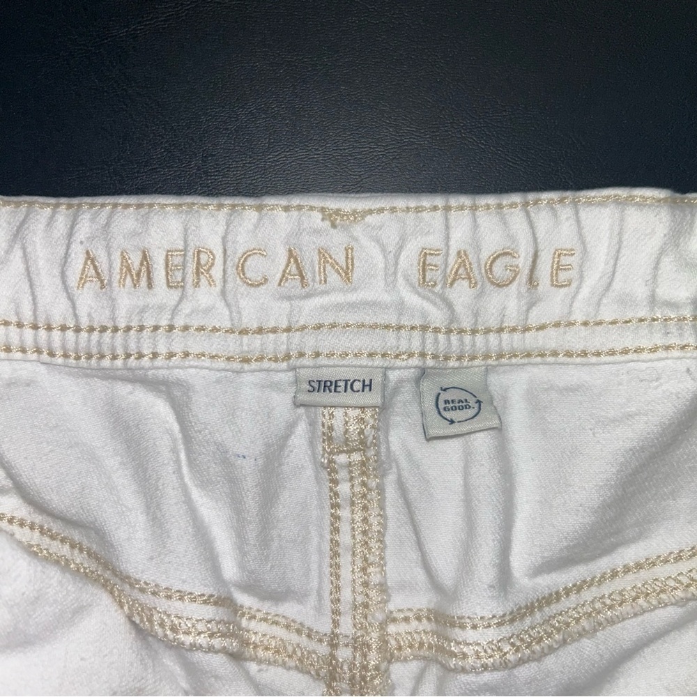 American Eagle Womens Shorts Size 6 White  Easy Shortie Stretch Denim AE - Picture 2 of 7